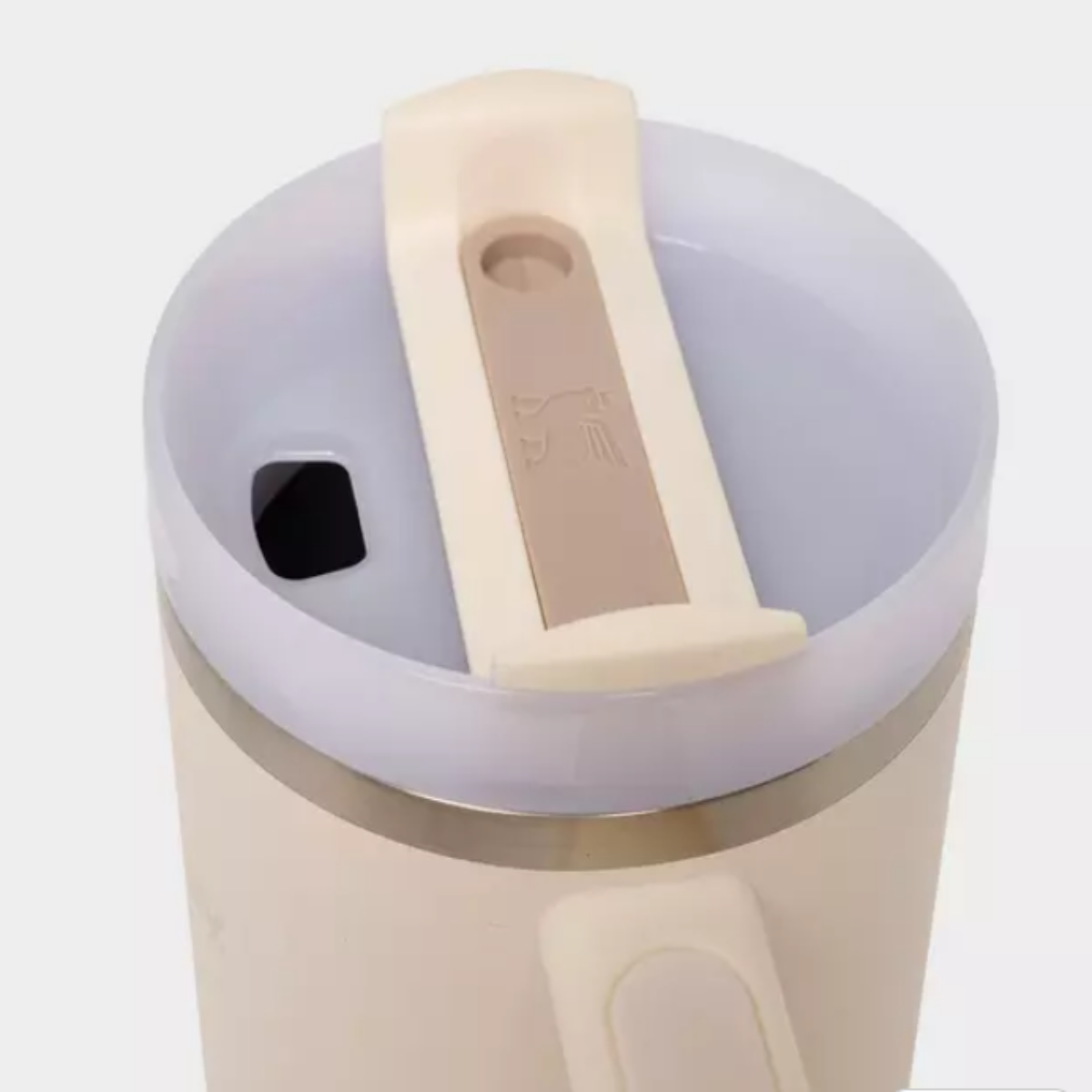 Термочаша Stanley Quencher H2.0 FlowState, 1.18 л, Млечнобяла